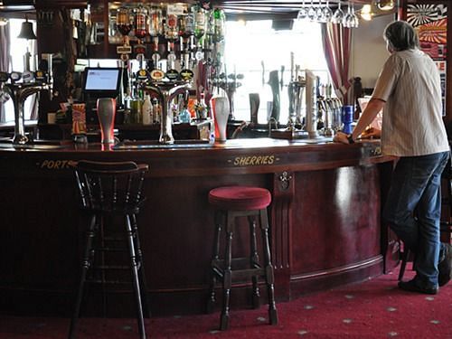 The Crown Hotel 3*